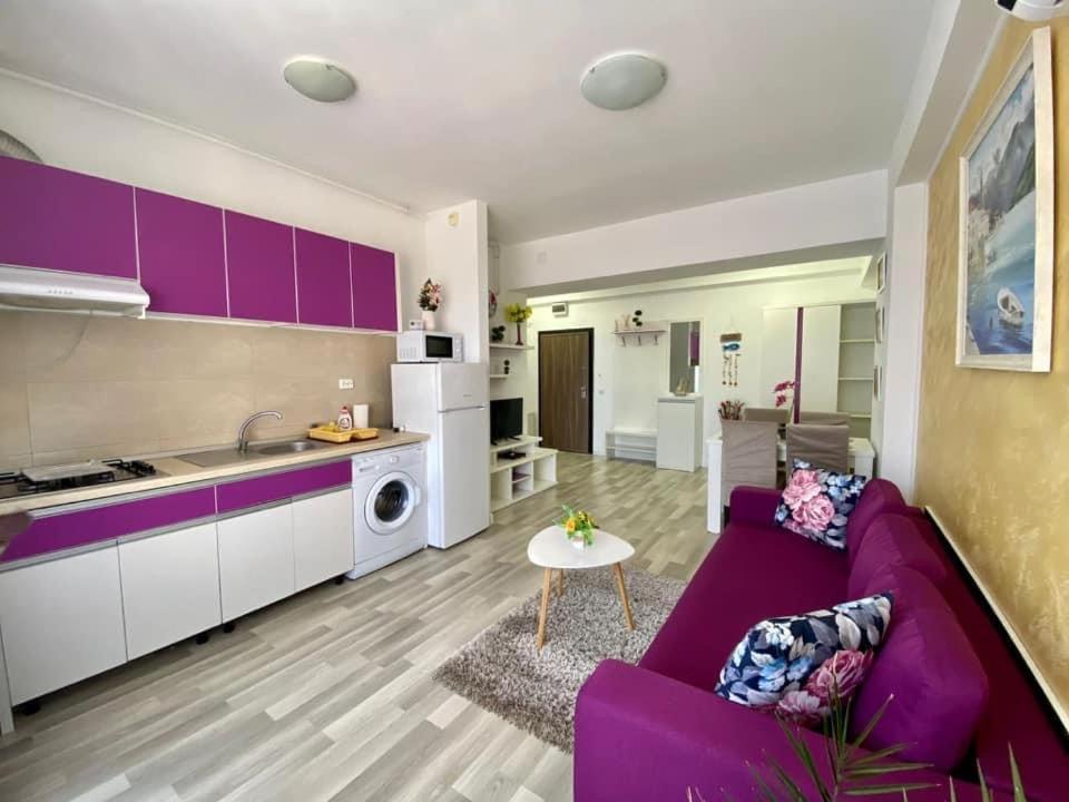 Maria Summer Apartaments 마마이아 외부 사진