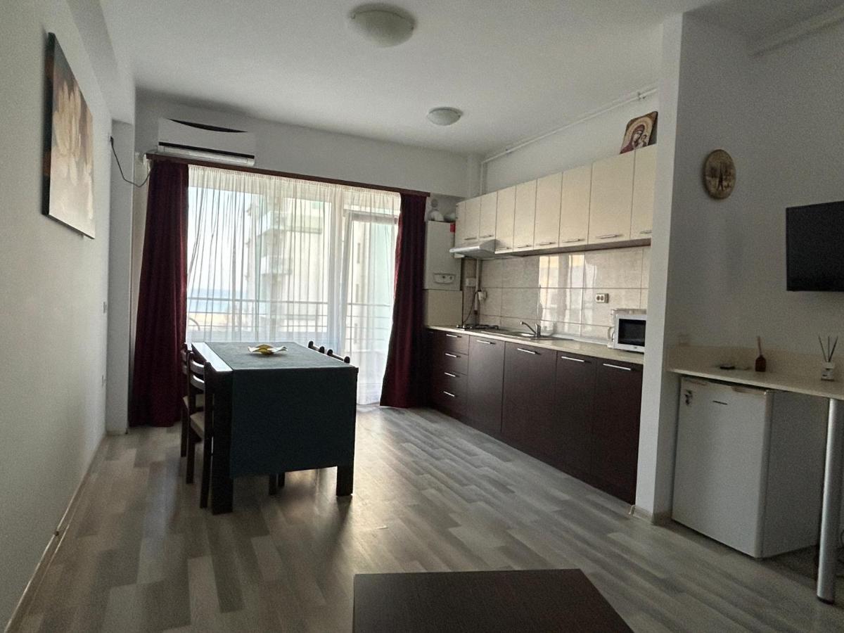 Maria Summer Apartaments 마마이아 외부 사진
