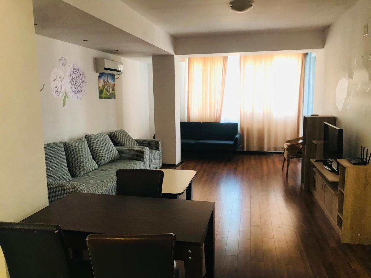 Maria Summer Apartaments 마마이아 외부 사진